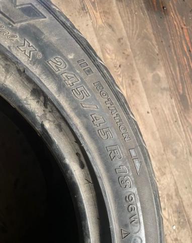 Michelin Pilot Sport 245/45 R18