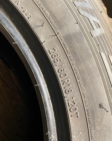 Nitto Therma Spike 285/60 R18