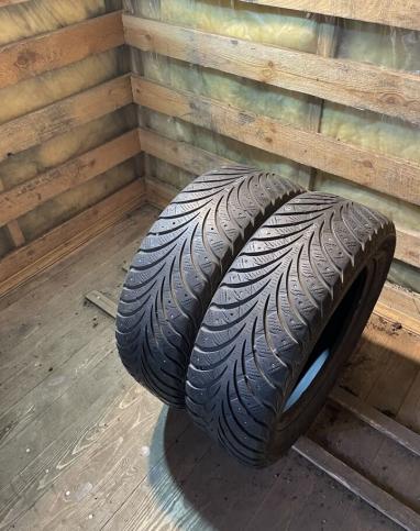 Goodyear UltraGrip Extreme 205/60 R16