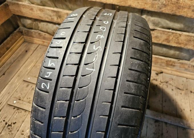 Pirelli P Zero Rosso 245/40 R18