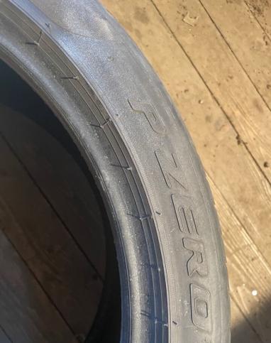 Pirelli P Zero 295/35 R21