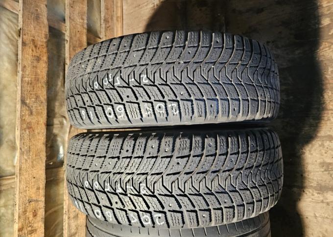 Michelin X-Ice North 3 205/60 R16