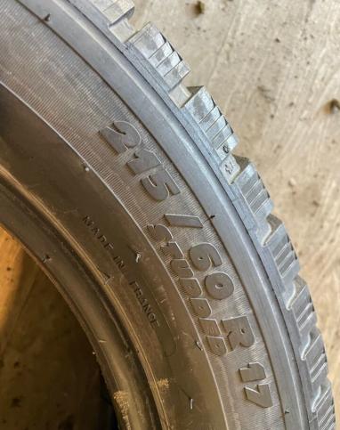 Michelin X-Ice North 215/60 R17