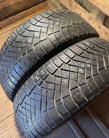 Pirelli Ice Zero FR 225/55 R17