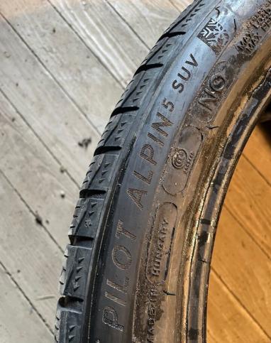 Michelin Pilot Alpin 5 SUV 305/35 R21