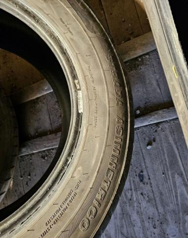 Viatti Strada Asimmetrico V-130 215/60 R16