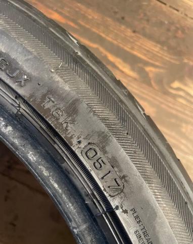 Bridgestone Potenza S001 245/40 R18