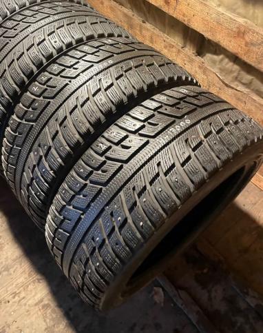 Kumho I'Zen KW22 225/45 R17