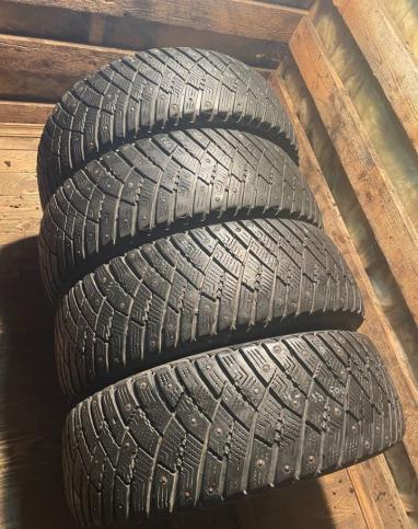 Goodyear Ultragrip Ice Arctic 215/65 R16