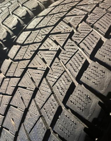 Bridgestone Blizzak DM-V1 245/55 R19