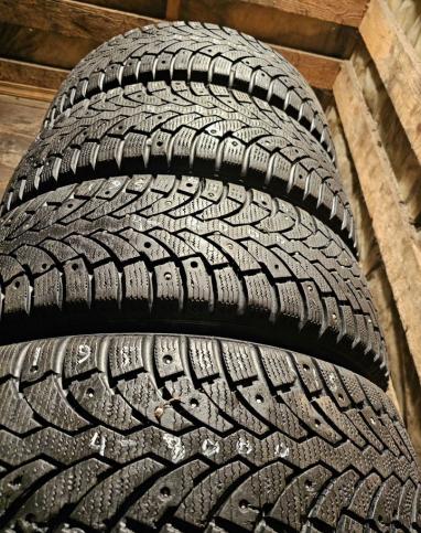 Pirelli Formula Ice 195/65 R15