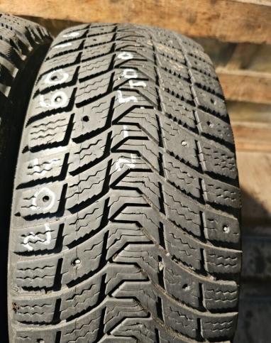 Michelin X-Ice North 3 205/60 R16