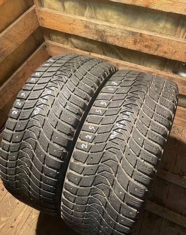 Michelin X-Ice North 3 225/55 R17