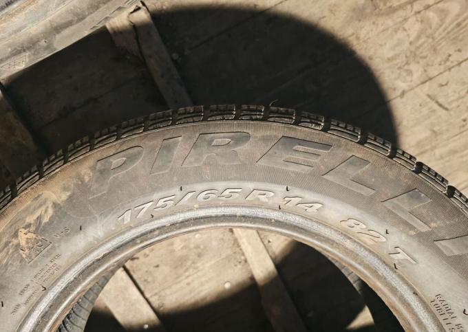 Pirelli Winter 190 Snowcontrol 175/65 R14