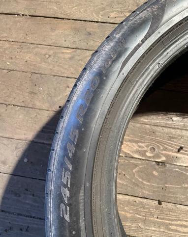 Pirelli P Zero 245/45 R20