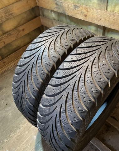 Goodyear UltraGrip Extreme 205/60 R16