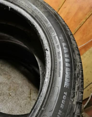 Michelin Latitude Tour HP 235/55 R20