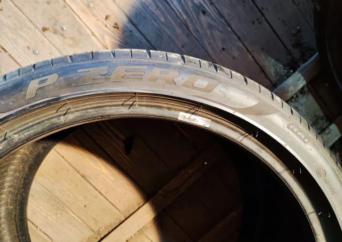 Pirelli P Zero 315/30 R21