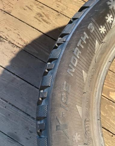 Michelin X-Ice North 3 205/60 R16