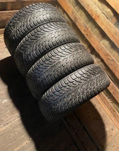 Nokian Tyres Hakkapeliitta 9 225/55 R17