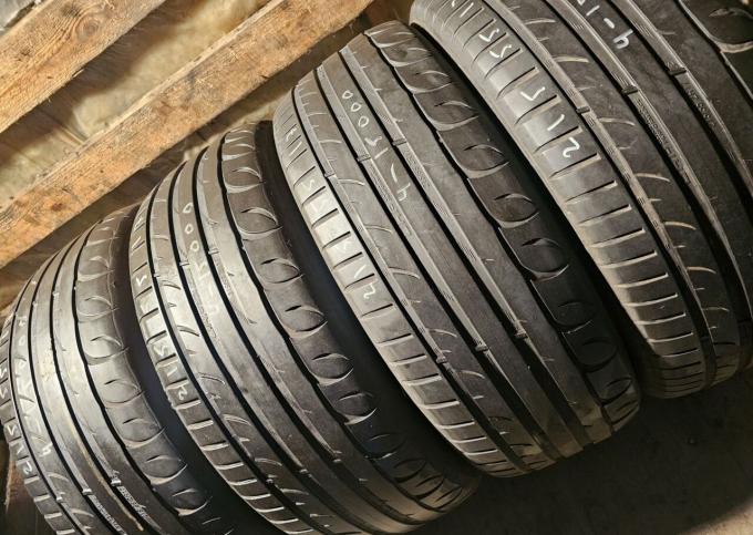Tigar UHP Ultra High Performance 215/55 R17 98W