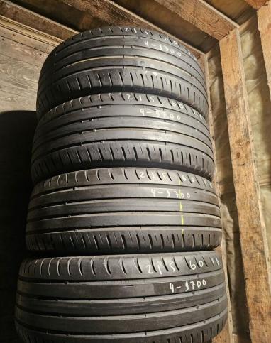 Viatti Strada Asimmetrico 215/60 R16 95V