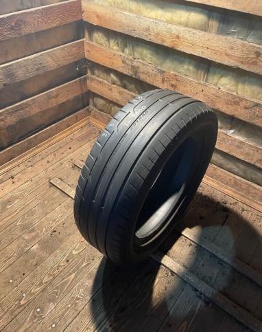 Dunlop Sport Maxx RT 235/55 R17