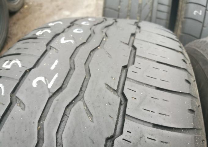 Bridgestone Dueler H/T D687 235/55 R18