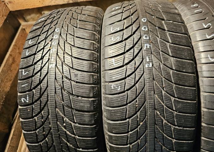 Kumho WinterCraft Ice Wi51 215/55 R17