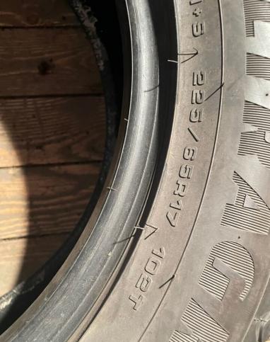 Goodyear UltraGrip Ice Arctic SUV 225/65 R17