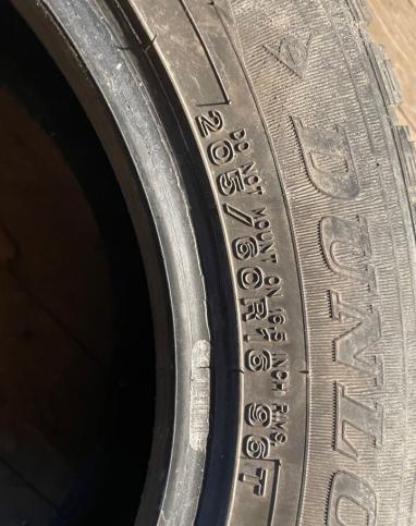 Dunlop SP Winter Ice 02 205/60 R16