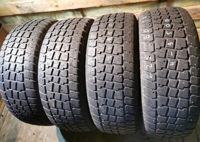 Hercules Avalanche X-Treme 225/60 R17