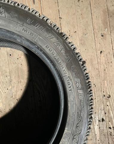 Goodyear UltraGrip 500 225/55 R17