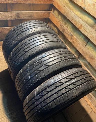 Bridgestone Dueler H/P Sport 215/60 R17