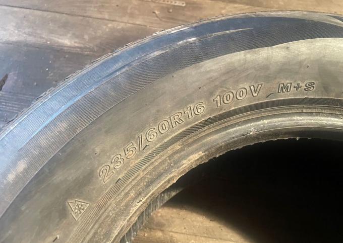Westlake All Season Z-401 235/60 R16