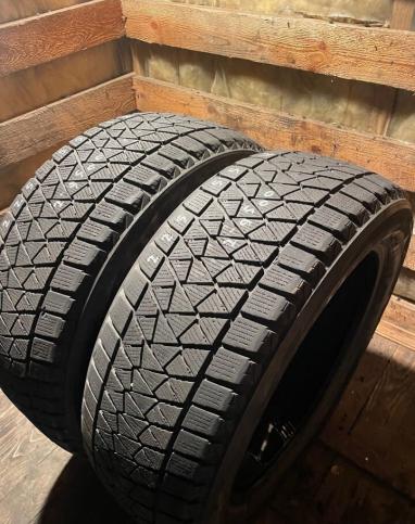 Bridgestone Blizzak DM-V2 225/55 R18