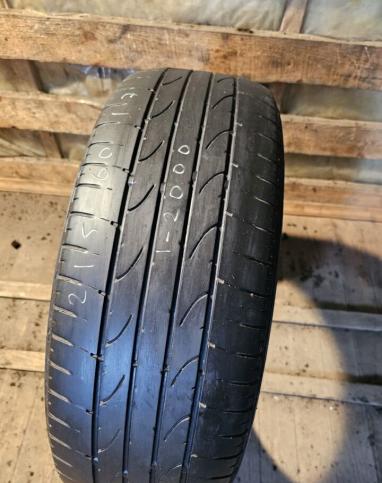 Bridgestone Dueler H/P Sport 215/60 R17