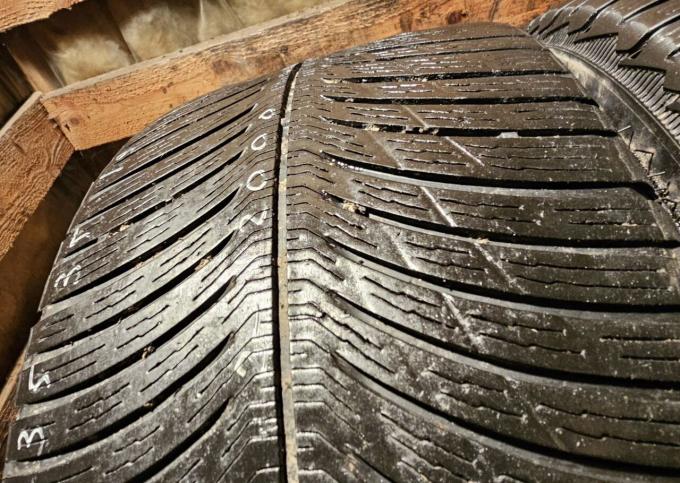 Michelin Pilot Alpin 5 255/35 R19