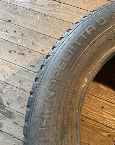 Nokian Tyres Hakkapeliitta 8 235/55 R17