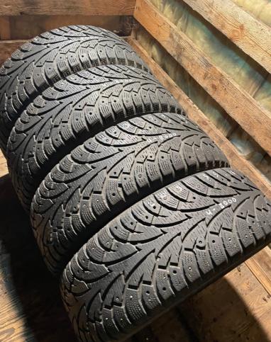 Hankook Winter I'Pike 205/55 R16