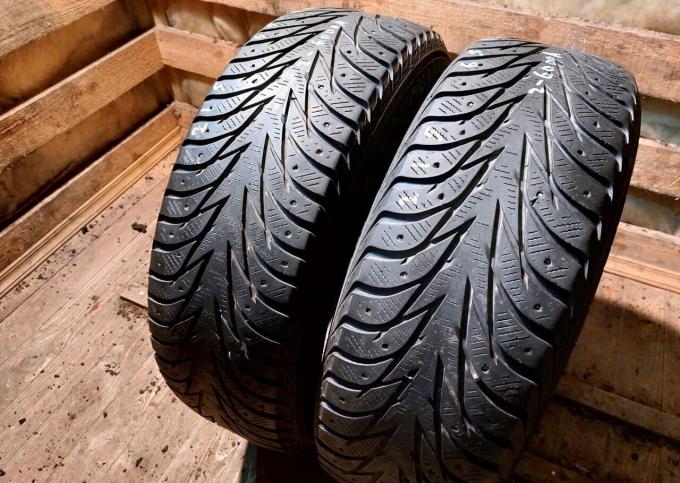 Yokohama Ice Guard IG35 215/65 R16