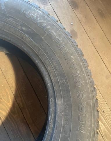 Nokian Tyres Hakkapeliitta 8 SUV 235/65 R17