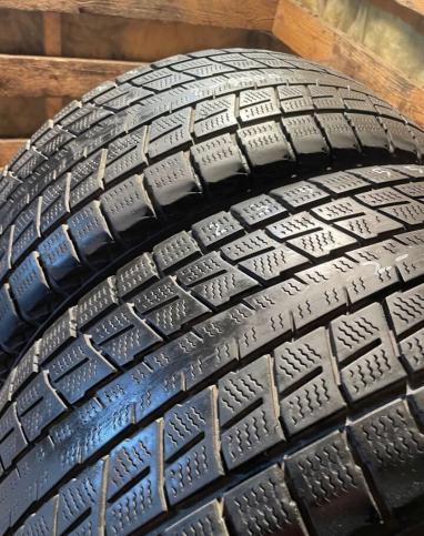 Dunlop Winter Maxx SJ8 235/55 R17