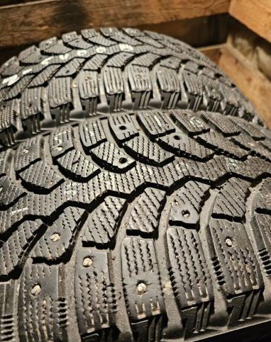 Bridgestone Blizzak Spike-01 205/55 R16