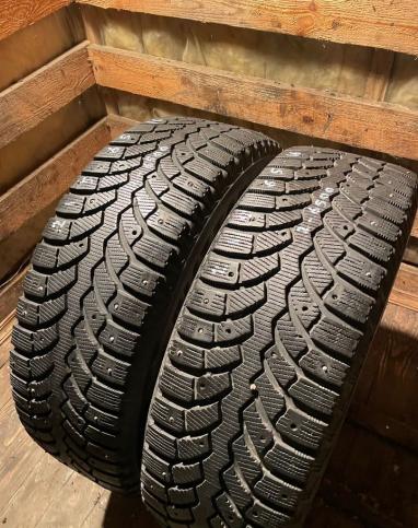 Bridgestone Blizzak Spike-01 215/65 R16