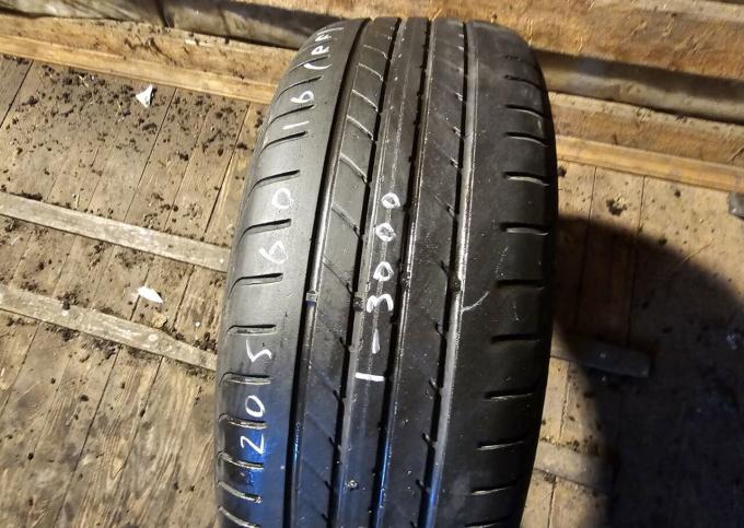 Goodyear EfficientGrip 205/60 R16