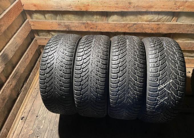 Nokian Tyres Hakkapeliitta 9 225/55 R17