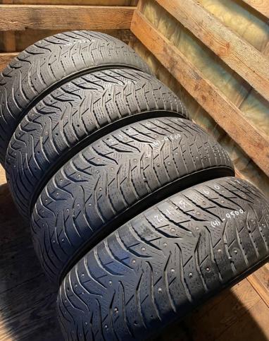 Kumho WinterCraft Ice WI31 215/60 R17