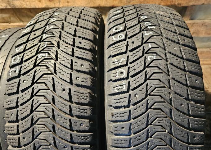 Michelin X-Ice North 3 205/60 R16