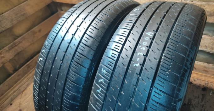 Bridgestone Dueler H/L 33 235/55 R19